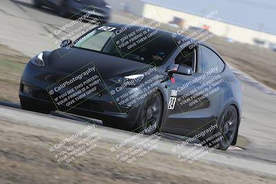 media/Oct-19-2025-Speed Ventures (Sun) [[a6e7fe67be]]/TC B/Session 2 (Outside Grapevine)/